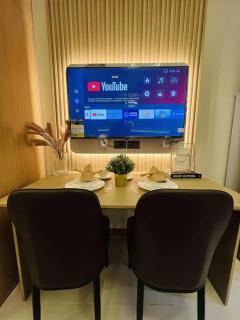 Red Res Where Style Lives RED RES B01-2132 - 4