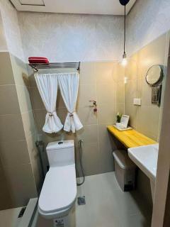 Red Res Where Style Lives RED RES B01-2132 - 3