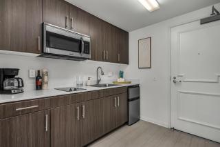 Promenade Studio By Pier - 3