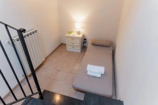 Nazario Sauro - Lucca by the walls - 9