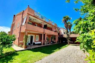 Apartments by the sea Novigrad - 24877 - 0