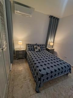 Céntrico y acogedor apartartamento con Wifi y Parqueo gratis - 6