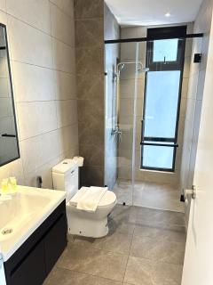 The AKSON Suites near TRX with Rooftop Pool in KL - 9