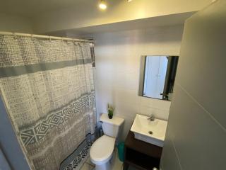 Frente a la playa, supermercado y 3 habitaciones - 8