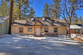 030 - Cozy Chic Mountain Cottage - Big Bear Getaway - 0
