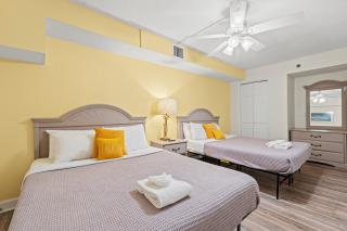 Relax and Save, Charming Coastal Retreat for 4, with Ocean views! - 4