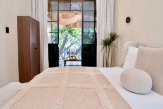 Luxurious Villa with 9 BR and HUGE Terrace Condesa - 3