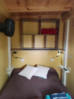 Tiny House con parrilla y jardín cerca del mar - 9