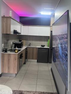 Ace Sandton apartment - 7