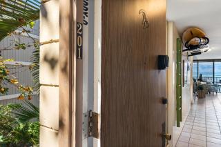 Kahana Reef 201 · KR 201 OceanFront 1BD Condo w Ocean Views Pool - 2