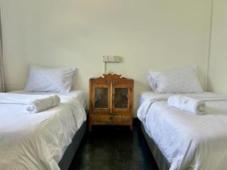 Cozy family Homestay Suite in Shared Bungalow SS2 PJ - 8