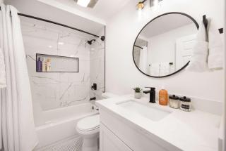 Brand New 1BR Designer's Oasis 1min to I-5 Costo - 7