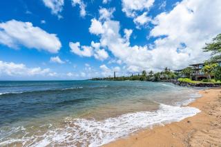 Kahana Village 33 · KHV 33 Oceanfront 2BD Villa Spectacular Ocea - 5