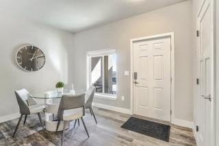 5370 N Union Unit102 - 3