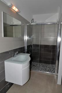 Charmante villa F6 les pieds dans l'eau - 2