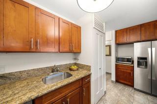 Maui Vista 1106 · MV 1106 Updated 1BD Condo Steps from Beach Poo - 6