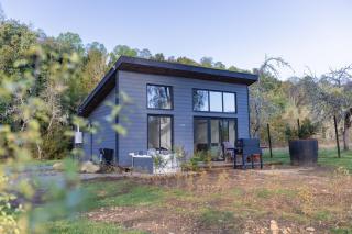 Lodge para parejas con jacuzzi hidromasaje - 8