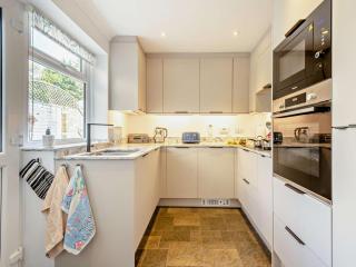 2 Bed in Poole 91757 - 2