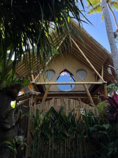 Batu Kayu Medewi - 1