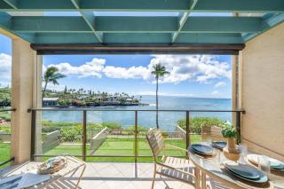 Napili Point C22 · NP C22 Oceanfront Views from 2BD West Maui Co - 4
