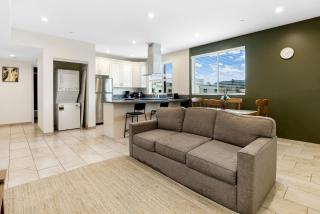 3 Bedroom Hollywood Getaway - 0