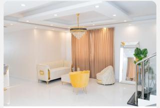 New family villa with a private pool - 9