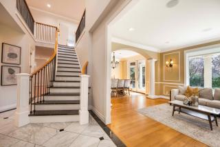 Grand Bellevue DT Villa 5 010 sqft near BV Square - 3