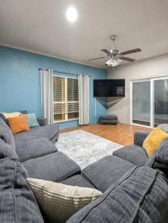 Twilight Hollow - Lakeview Retreat - Sleeps 24 - 9