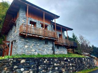 Chalet rénové calme, terrasse, animaux acceptés, parking, WiFi - FR-1-346-597 - 0