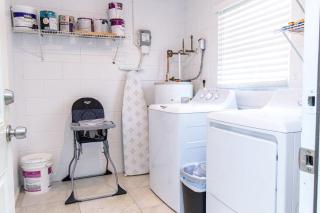 Brand NewPainted Vacation Hse NrUCF PetsOK Fenced - 1