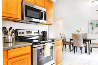 Brand NewPainted Vacation Hse NrUCF PetsOK Fenced - 5