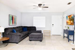 Brand NewPainted Vacation Hse NrUCF PetsOK Fenced - 9