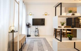 Cityscape Studio Apartment - 0