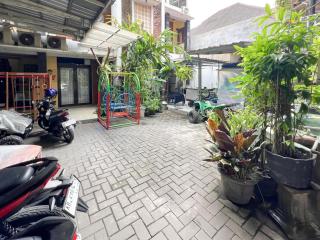 Huiz de Rico Guesthouse Syariah near Ambarrukmo Area - 9