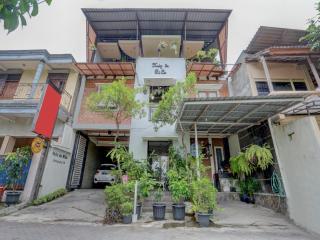Huiz de Rico Guesthouse Syariah near Ambarrukmo Area - 5