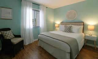 Lighthouse Retreat 9A - 5