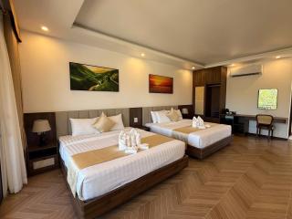 Paradise Mountain View Resort - 4