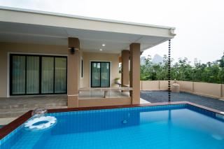 Wow Mountain Pool Villa Aonang - 6