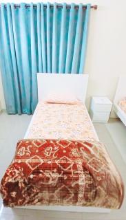 3 Bedrooms Drawing Lounge Furnished Apartment in Gulshan-e-Iqbal - 1