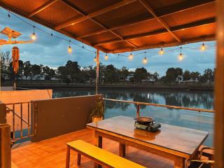 Playhouse Villa,Pickup From Port - 0