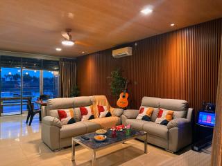 Playhouse Villa,Pickup From Port - 2