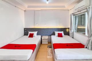 RedDoorz near Alun Alun Subang 2 - 7