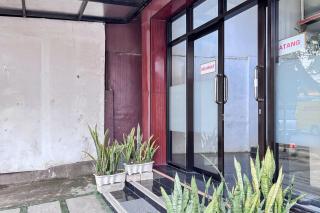 RedDoorz near Alun Alun Subang 2 - 2