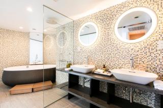 Holiday Inn & Suites Sapporo Odori Park by IHG - 7