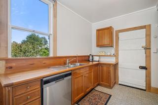 Bellbird House - Paekakariki Holiday Home - 6