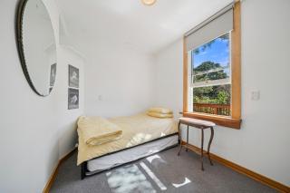 Bellbird House - Paekakariki Holiday Home - 2