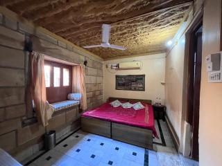 Hotel Surja Jaisalmer - 9