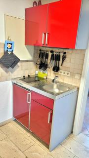 Kleine Krabbe in ruhiger Sackgassenlage - 1