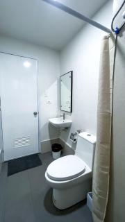 Spacious Studio Nook with Relaxing Vibe - 4