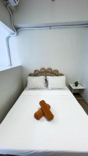 Spacious Studio Nook with Relaxing Vibe - 1